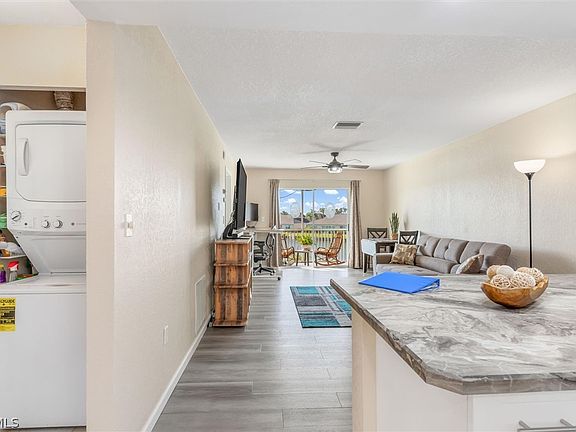 5th image of 12538 SW Kingsway Cir APT 505