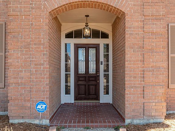 2nd image of 5126 Glentworth Ct