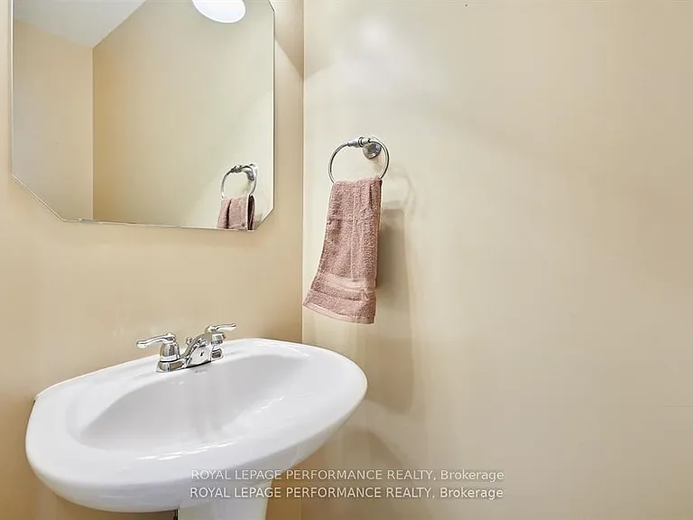 1843 Arrowgrass Way — Photo 14