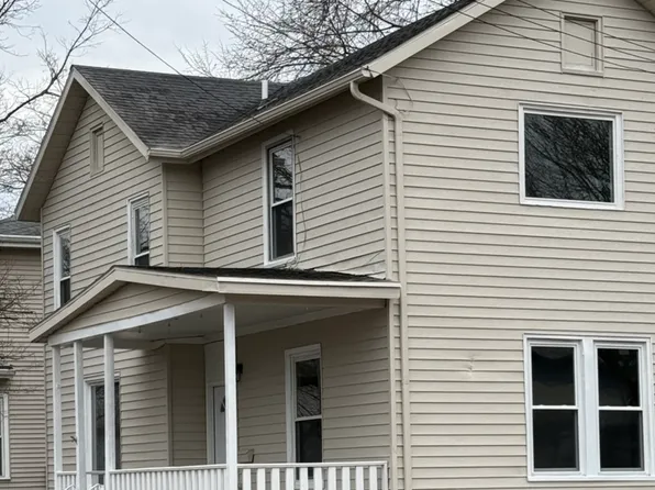 407 Clay St, Ottawa, IL 61350