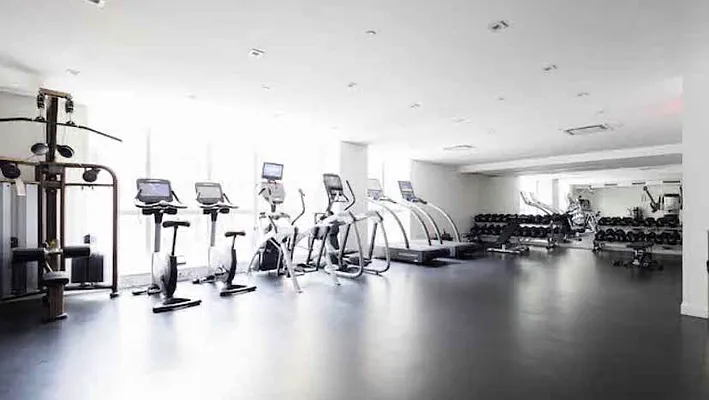 Rented by Nooklyn NYC LLC | media 28