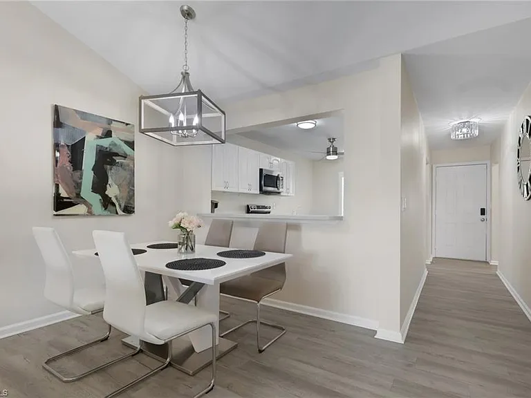 800 Augusta Blvd #B201 — Photo 9