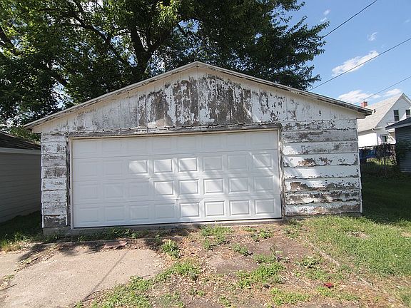 garage
