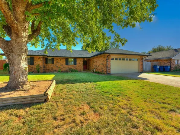 813 Clark Dr, Kingfisher, OK 73750