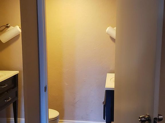 4th image of 746 N Garfield Ave APT 6