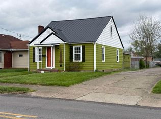 3022 Auburn Rd, Huntington, WV 25704