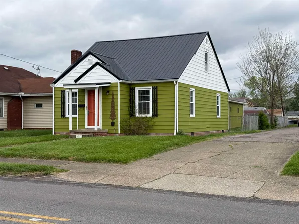 3022 Auburn Rd, Huntington, WV 25704