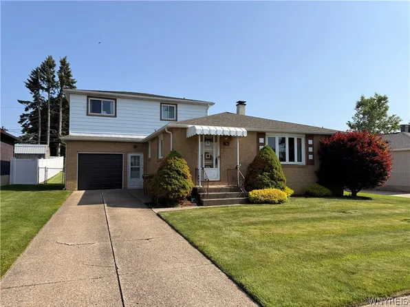 54 Bory Dr, Depew, NY 14043