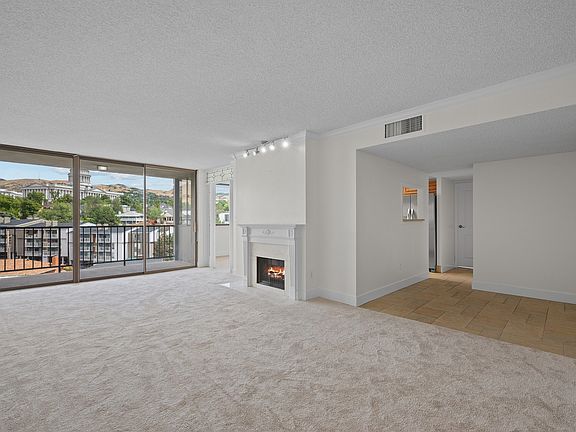 5th image of 241 N Vine St W #805W