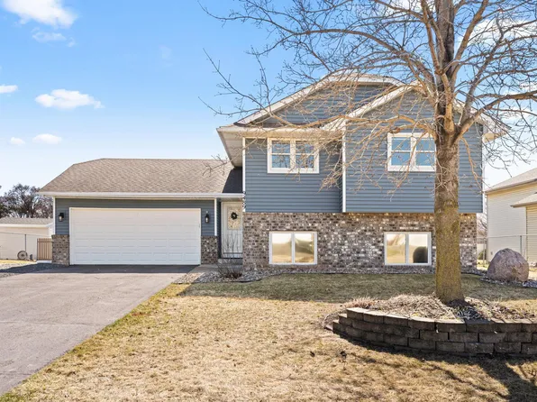 9489 Hames Ave S, Cottage Grove, MN 55016