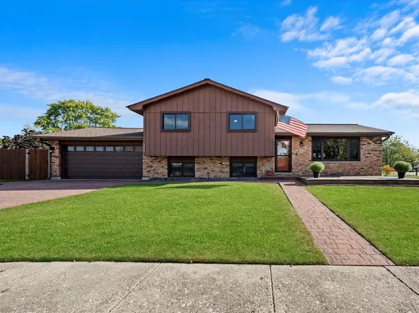 8859 170th St, Orland Hills, IL 60487