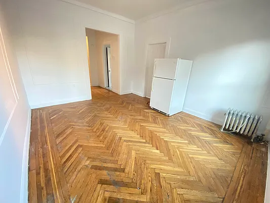 Rented by Lang Realty LLC | media 6