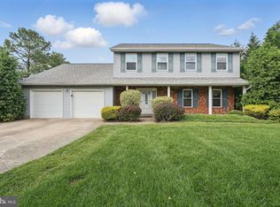 8929 Sweetbriar St, Manassas, VA 20110