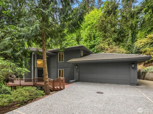 4755 Fernridge Lane, Mercer Island, WA 98040