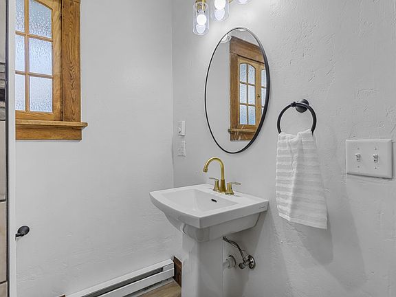 24th image of this home