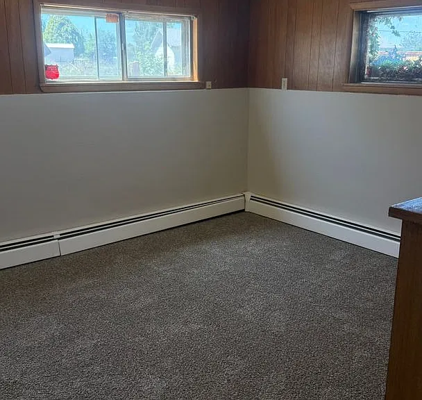 547 Greenwood Dr — Photo 15