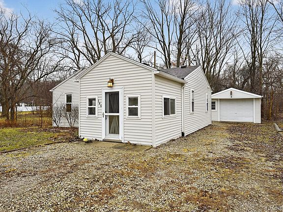 4th image of 146 Virginia St