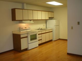 206 S Galena Ave APT 4F, Freeport, IL 61032