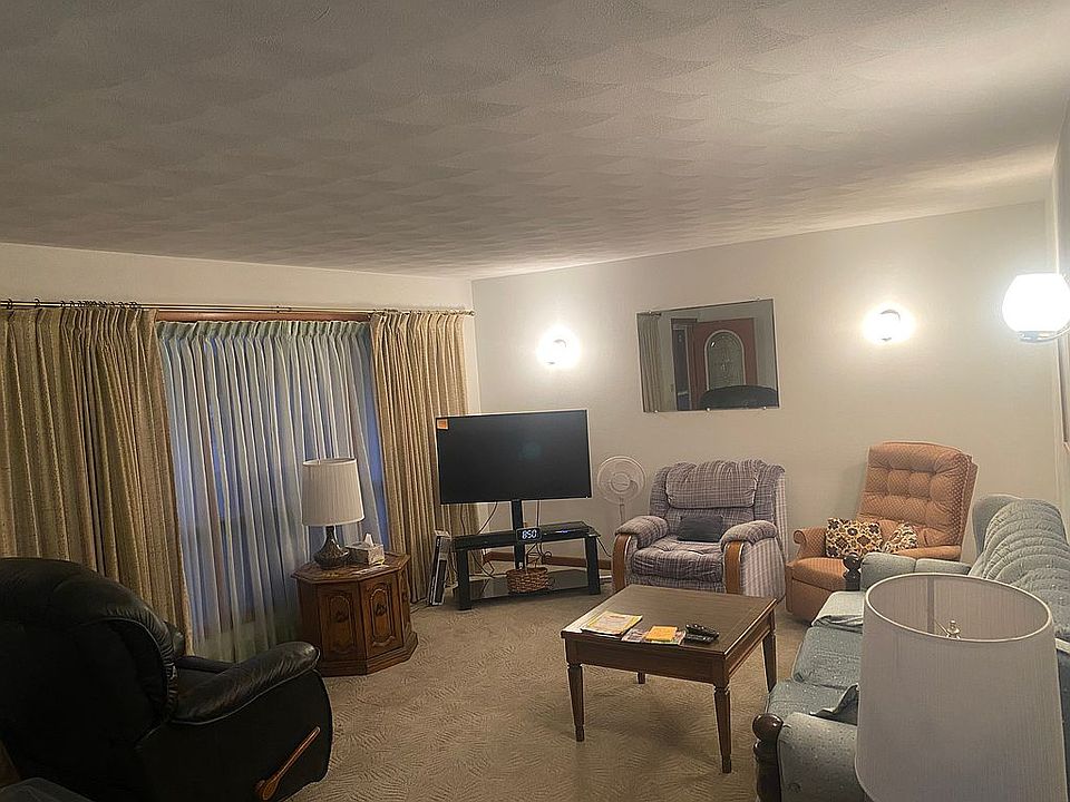 90 6th St, West Point, IA 52656 Zillow