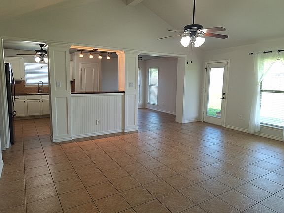 2nd image of 5435 Westchase Loop