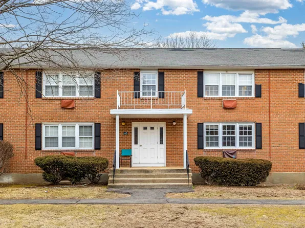 9 Grandview Drive #45D, Farmington, CT 06032