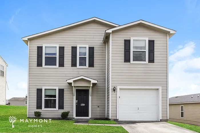 130 Dormont Dr NE
