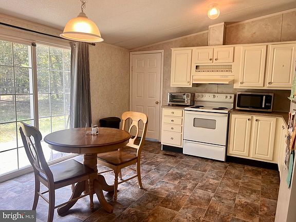 5th image of 26 Cobbs Mill Rd #Twp