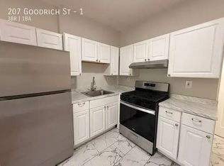 207 Goodrich St #1, Hamden, CT 06517
