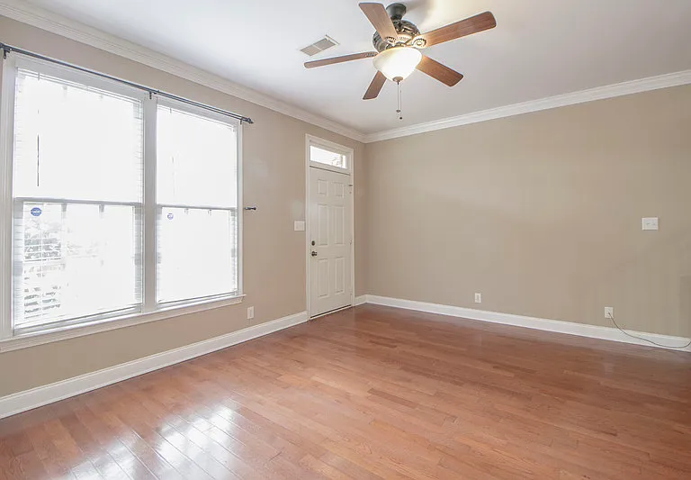 605 Anderson Dr — Photo 3