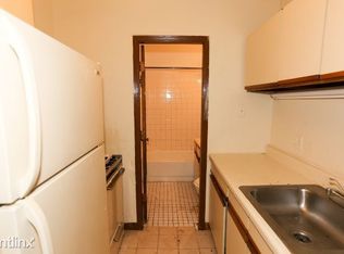 817A W Cornelia Ave APT 207, Chicago, IL 60657