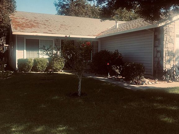 2nd image of 2707 Blackwood Ct