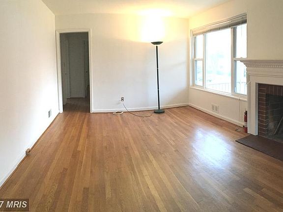 2nd image of 10911 Stillwater Ave
