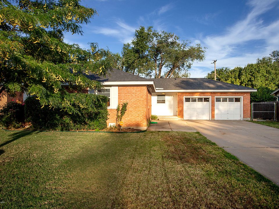 1st image of 3206 Fleetwood Dr
