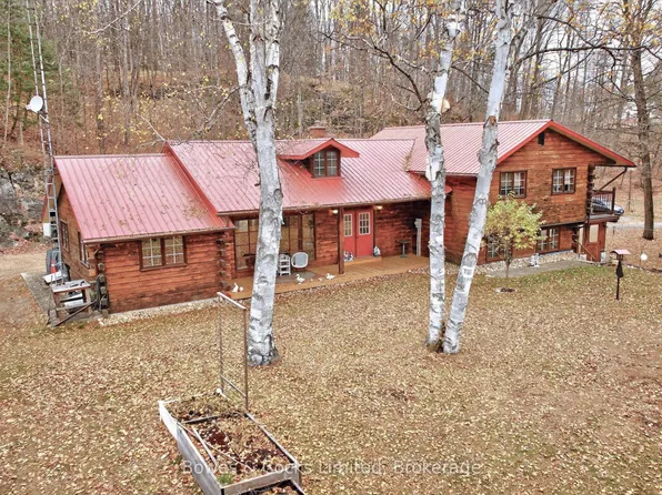 82 Bay Lake Rd, Bancroft, ON K0L 1C0