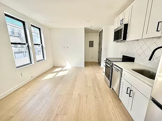 Rented by M1 Ventures LLC | media 12