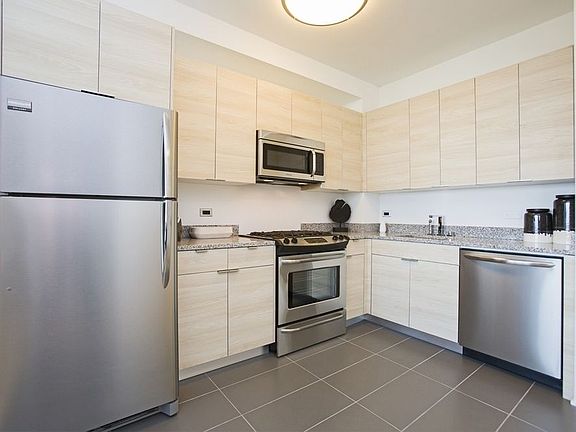 3rd image of 4325 Hunter St APT 2710W