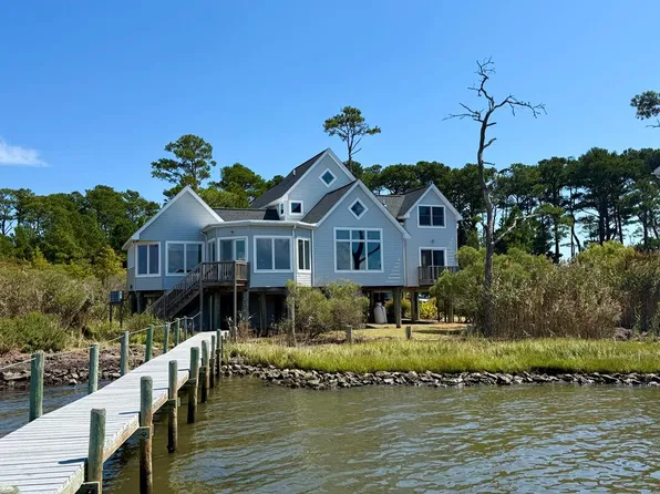 5108 Wildcat Ln, Chincoteague, VA 23336