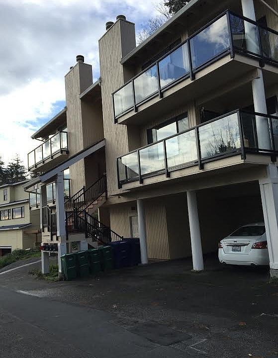 1st image of 11623 91st Pl NE APT 1