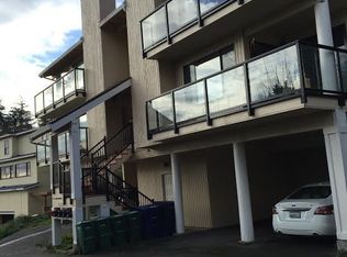11623 91st Pl NE APT 1, Kirkland, WA 98034
