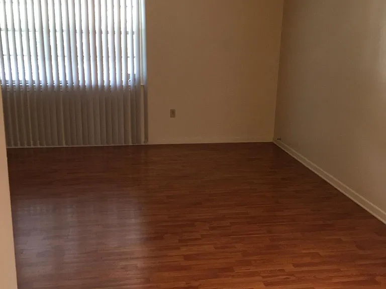 420 Steele Blvd #3 — Photo 7