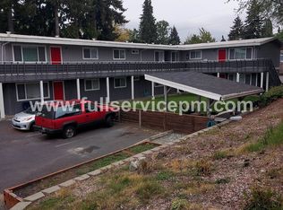 130 SW 184th St APT 2, Normandy Park, WA 98166