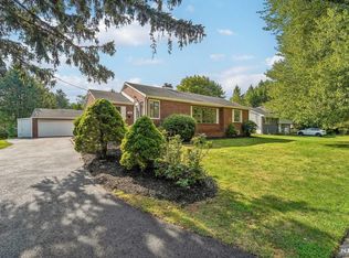 20 Julia St, Closter, NJ 07624