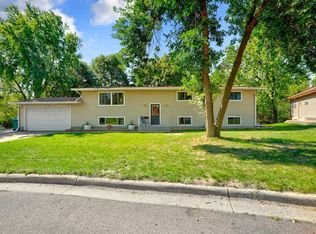 2226 Stade Ln, Fairmont, MN 56031