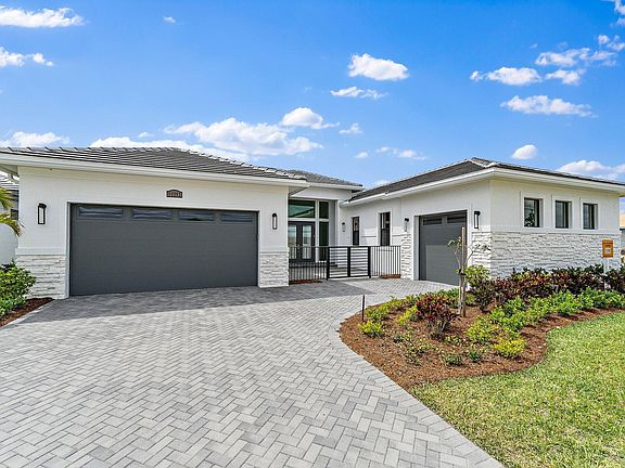 2nd image of 13352 SW Shinnecock Drive