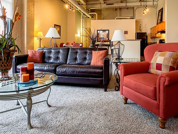 Sycamore Place living room
