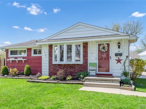 37 Gath Ter, Tonawanda, NY 14150