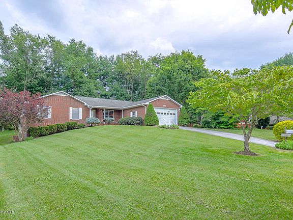 3rd image of 1112 Mourning Dove Dr