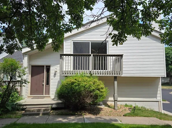 361 Elan Ct, Woodbury, MN 55125