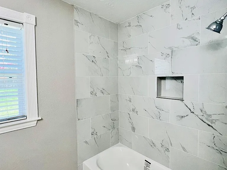 5124 Beech St — Photo 15