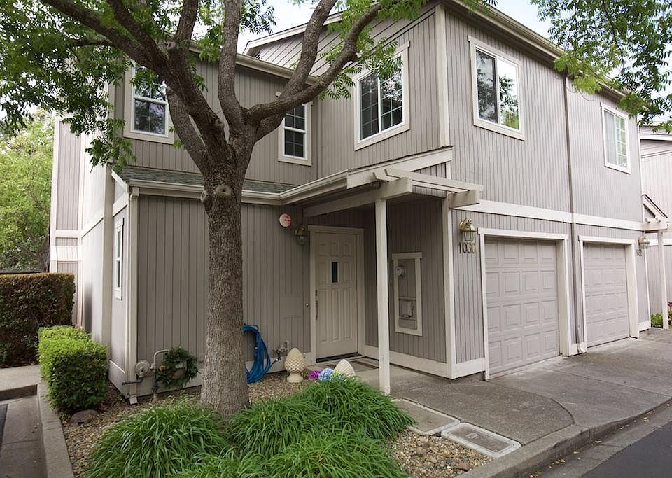 1st image of 1030 Shetler Ave